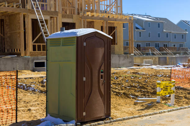 Best Porta potty delivery and setup  in University Of Lifornia Santa Barbara, CA